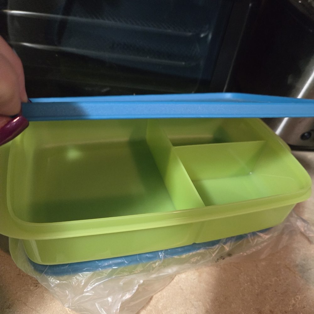 Tupperware FridgeSmart Set - Picture 4 of 5